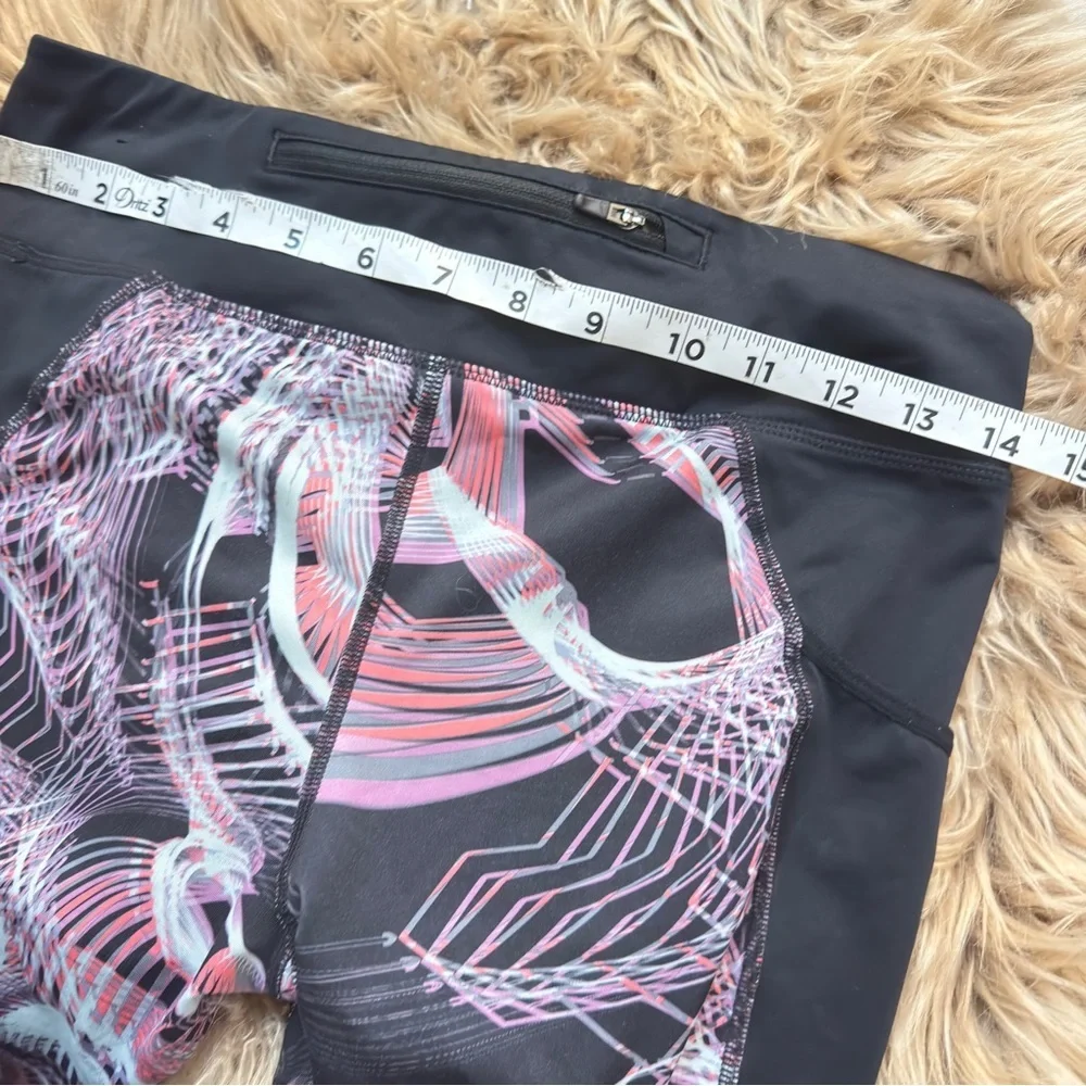 Nike Power Crop legging- Sea Coral Women’s Sz S Inseam: 22” black & pink Dri-Fit